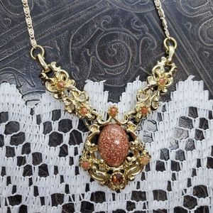 Vintage speckled pink cabochon necklace